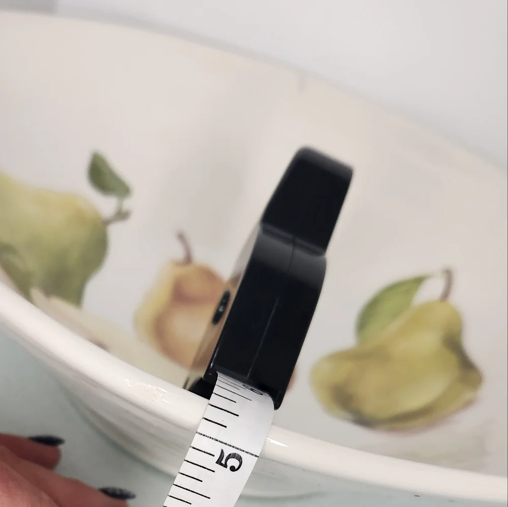 Ceramica Cuore large white pasta‎ bowl with hand painted pears